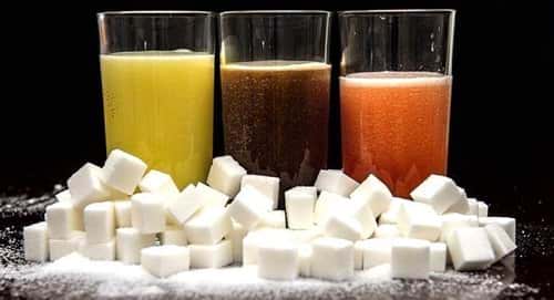 چگونه می‌توانیم میزان شکر مصرفی‌مان را کاهش دهیم؟