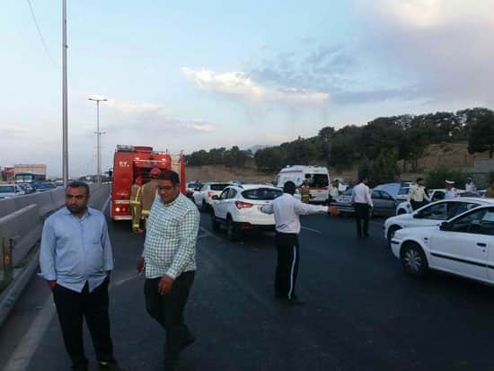 تصادف وحشتناک ۷ خودرو در جاده تهران - کرج با 3 کشته و مجروح