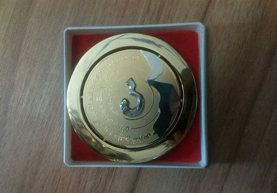 مدال و جام قهرمانی لیگ برتر رونمایی شد