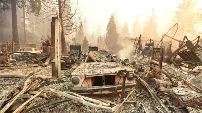 آتش‌سوزی کالیفرنیا ۲۵ کشته و ۲۵۰ هزار آواره برجای گذاشته است